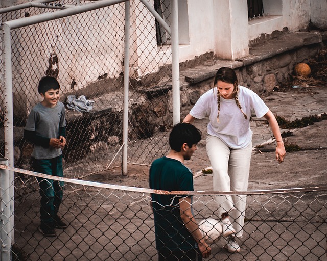 霍芬海姆3-0大胜奥格斯堡，布格尔传射，巴祖马纳-杜尔建功